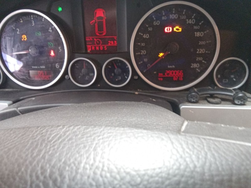 volkswagen touareg (7l6) del año 2007