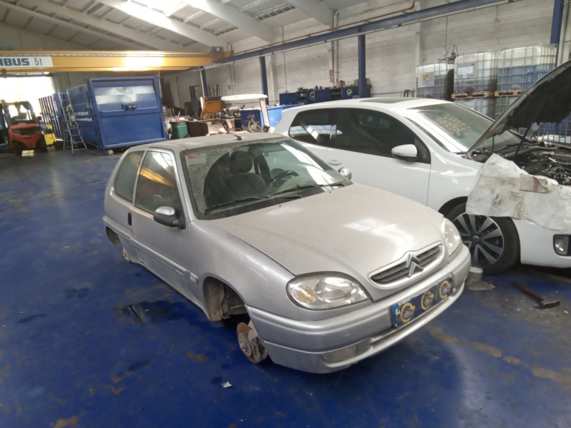 citroen saxo del año 2000