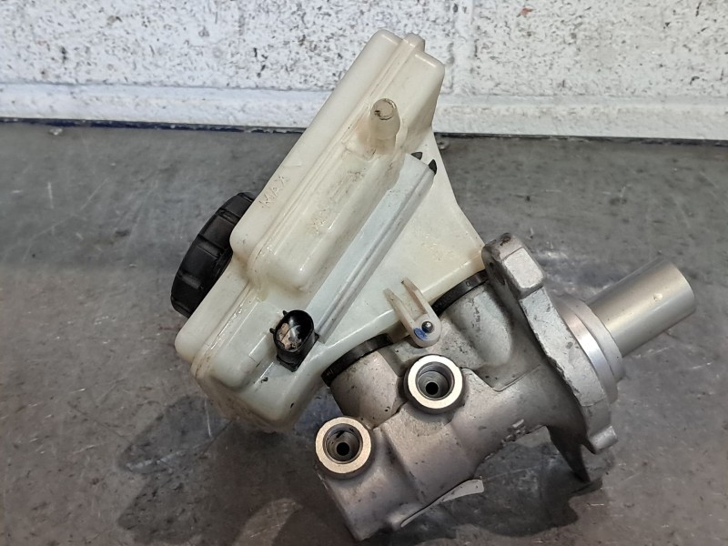 Recambio de bomba freno para bmw mini (r56) one referencia OEM IAM   