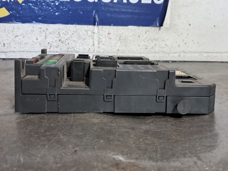 Recambio de centralita bsi para peugeot 207 1.4 hdi referencia OEM IAM BSI 2004P0600  