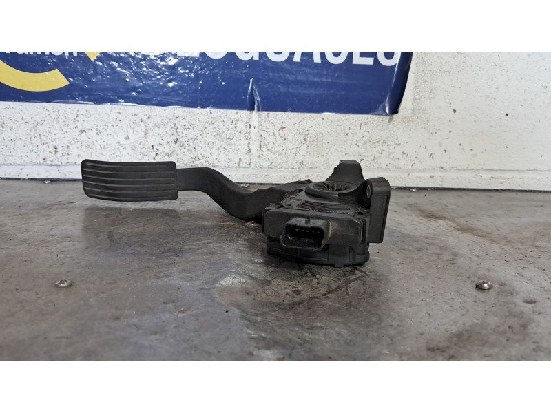 Recambio de potenciometro pedal para peugeot 207 1.4 hdi referencia OEM IAM 9680756880 6PV00908300 
