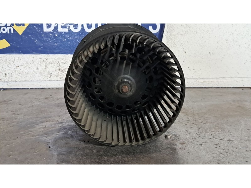 Recambio de motor calefaccion para peugeot 207 1.4 hdi referencia OEM IAM 102993X  