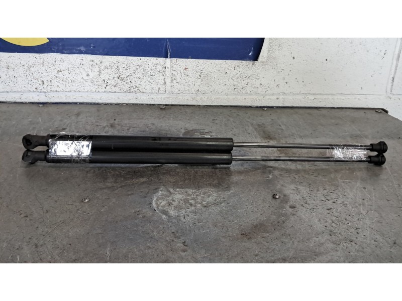 Recambio de amortiguador maletero porton para peugeot 207 1.4 hdi referencia OEM IAM   