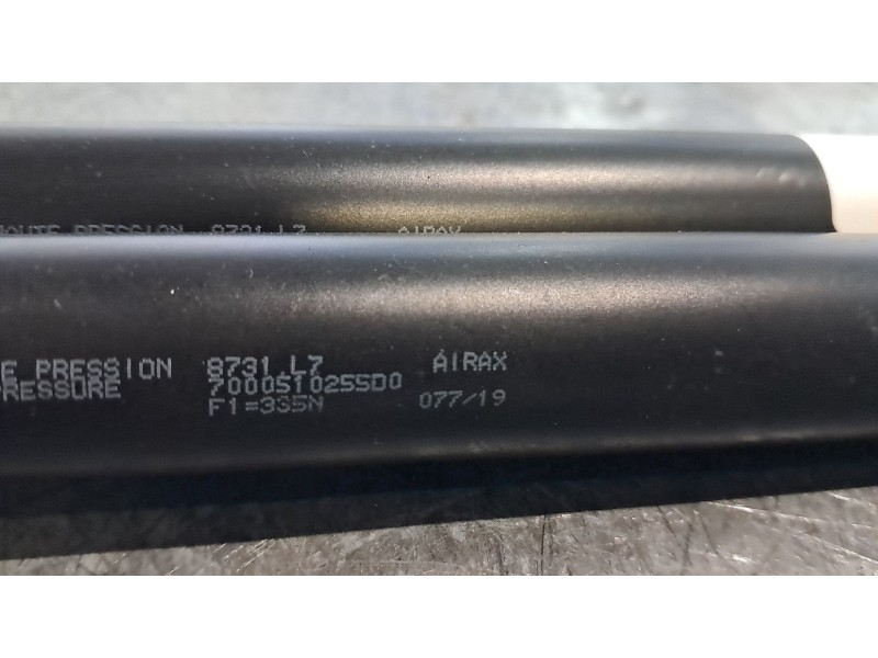 Recambio de amortiguador maletero porton para peugeot 207 1.4 hdi referencia OEM IAM   