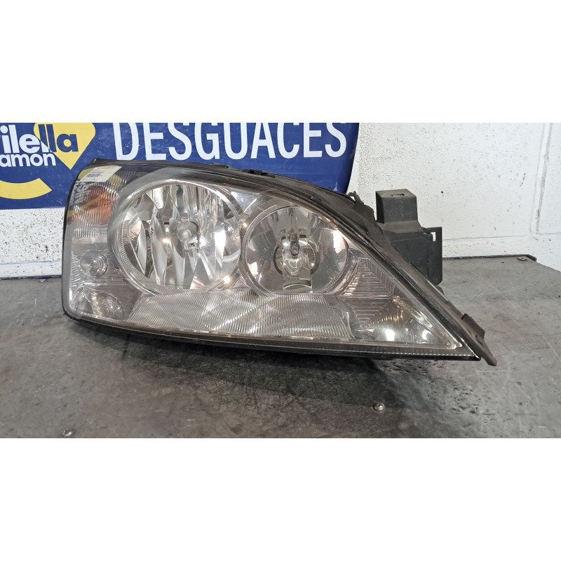 Recambio de faro derecho para ford mondeo turnier (ge)  | 0.00 - 0.07  | 0.00 - 0.07 referencia OEM IAM 0301174204  