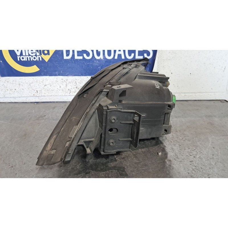 Recambio de faro derecho para ford mondeo turnier (ge)  | 0.00 - 0.07  | 0.00 - 0.07 referencia OEM IAM 0301174204  