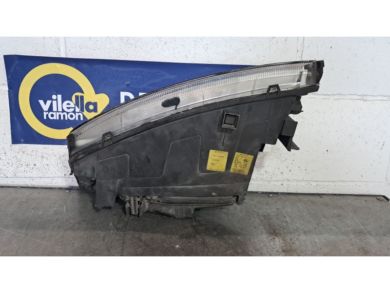 Recambio de faro derecho para ford mondeo turnier (ge)  | 0.00 - 0.07  | 0.00 - 0.07 referencia OEM IAM 0301174204  
