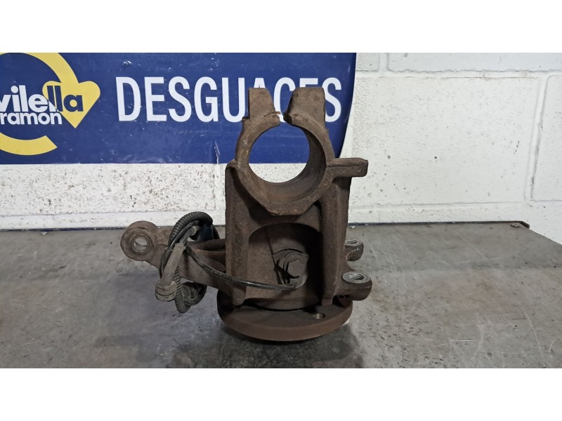 Recambio de mangueta delantera derecha para peugeot 207 1.4 hdi referencia OEM IAM   