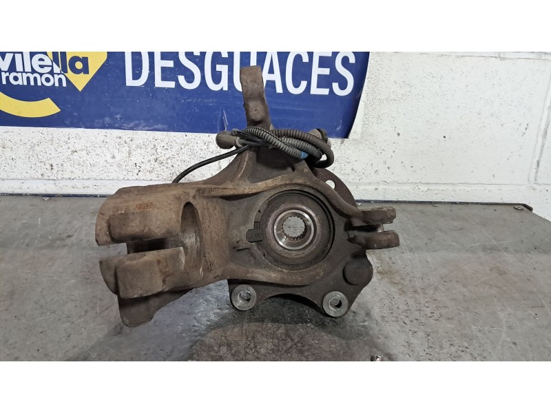 Recambio de mangueta delantera derecha para peugeot 207 1.4 hdi referencia OEM IAM   