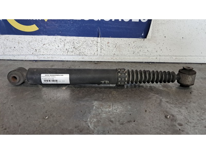 Recambio de amortiguador trasero para peugeot 207 1.4 hdi referencia OEM IAM   