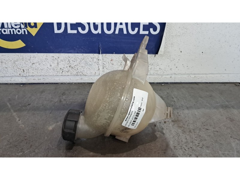 Recambio de deposito expansion para peugeot 207 1.4 hdi referencia OEM IAM   