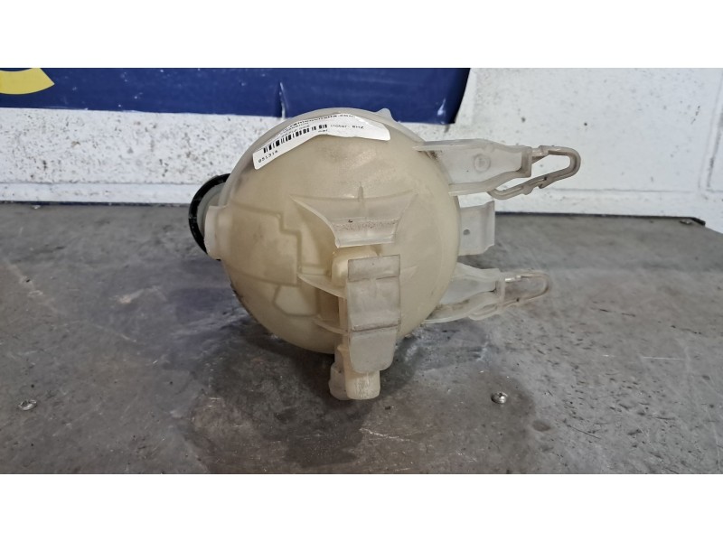 Recambio de deposito expansion para peugeot 207 1.4 hdi referencia OEM IAM   