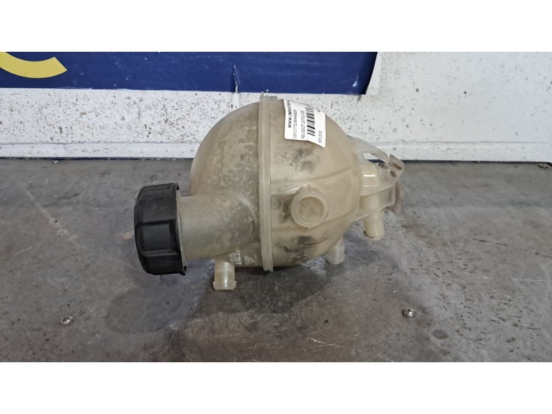 Recambio de deposito expansion para peugeot 207 1.4 hdi referencia OEM IAM   