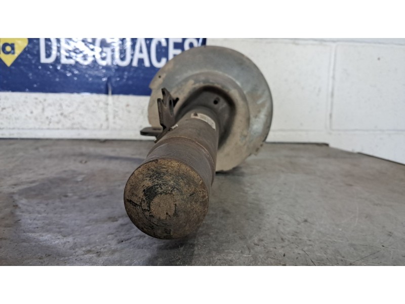 Recambio de amortiguador delantero derecho para peugeot 207 1.4 hdi referencia OEM IAM   
