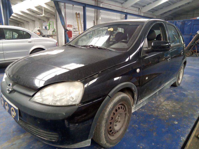 opel corsa c del año 2004