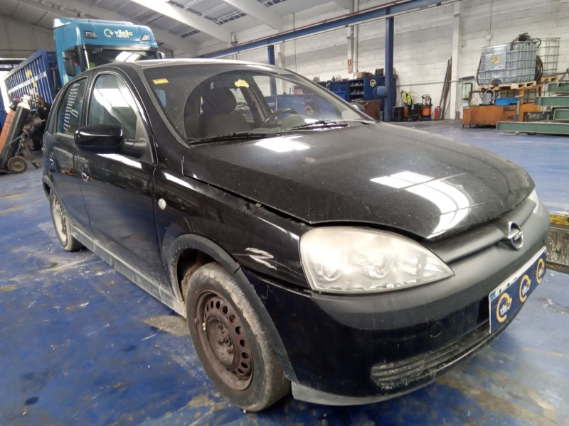 opel corsa c del año 2004