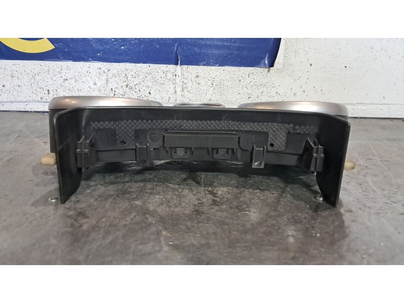 Recambio de cuadro instrumentos para peugeot 207 1.4 hdi referencia OEM IAM 9662904680  