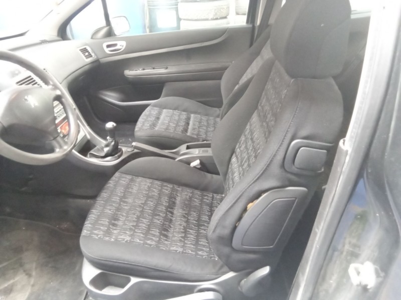 peugeot 307 (s1) del año 2003