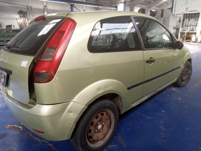 ford fiesta (cbk) del año 2005