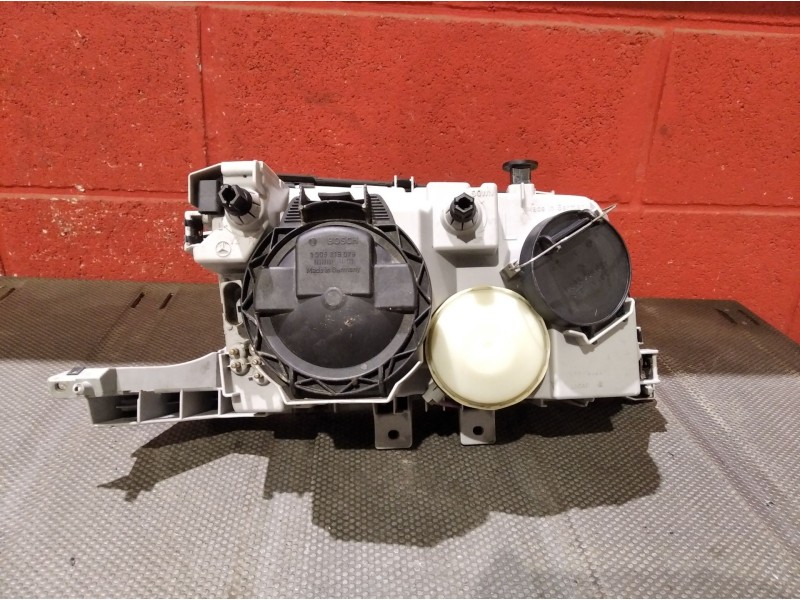 Recambio de faro izquierdo para mercedes clase c (w202) berlina 180 (202.018) referencia OEM IAM   