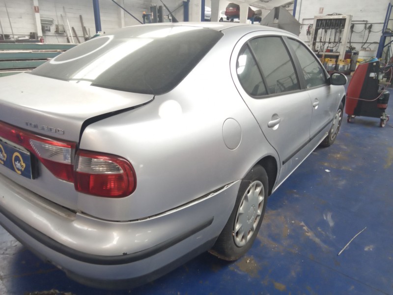 seat toledo (1m2) del año 2003