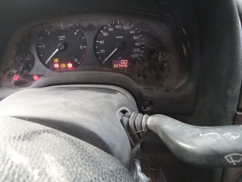 opel astra g berlina del año 1999