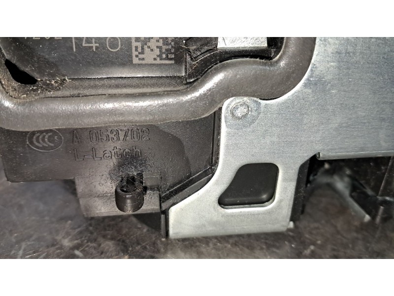 Recambio de cerradura puerta trasera derecha para bmw serie 3 berlina (e90) 330d referencia OEM IAM   