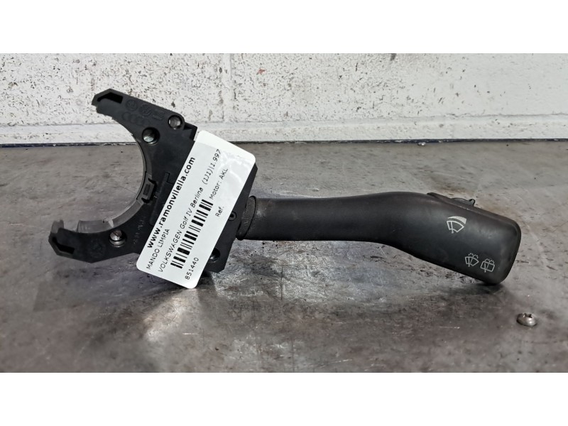 Recambio de mando limpia para volkswagen golf iv berlina (1j1) 1.6 referencia OEM IAM 4B0953503F  