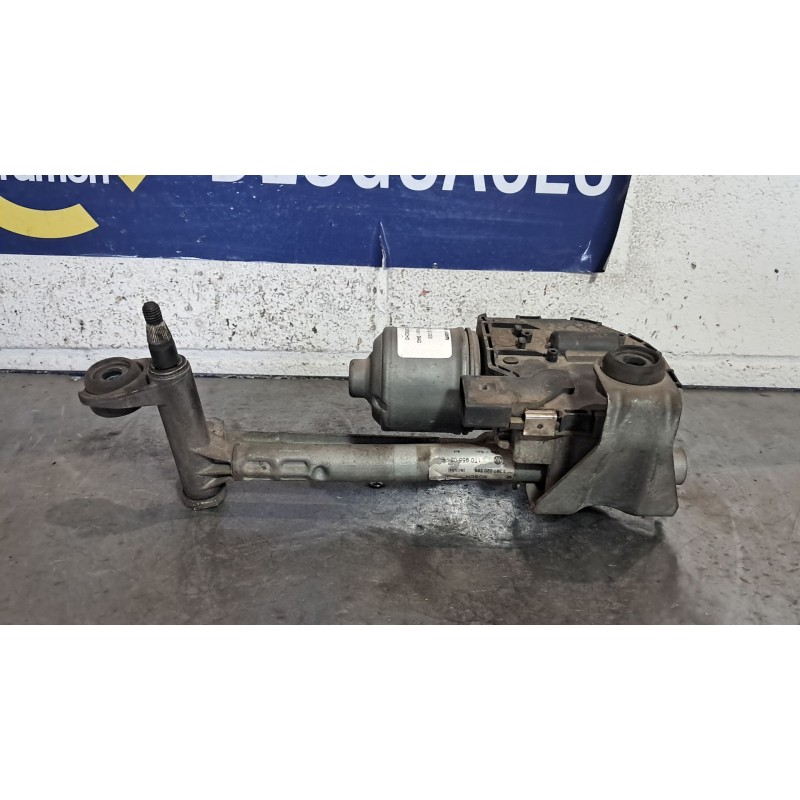 Recambio de motor limpia delantero para volkswagen touran (1t1) 1.6 16v fsi referencia OEM IAM DERECHO  