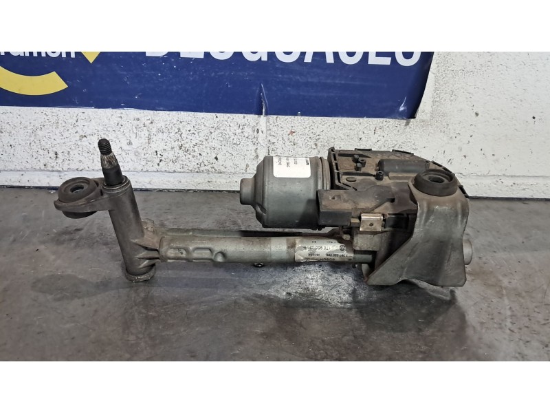 Recambio de motor limpia delantero para volkswagen touran (1t1) 1.6 16v fsi referencia OEM IAM DERECHO  