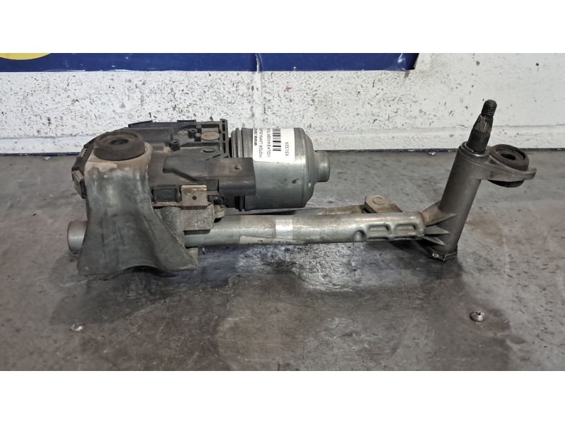 Recambio de motor limpia delantero para volkswagen touran (1t1) 1.6 16v fsi referencia OEM IAM IZQUIERDO  
