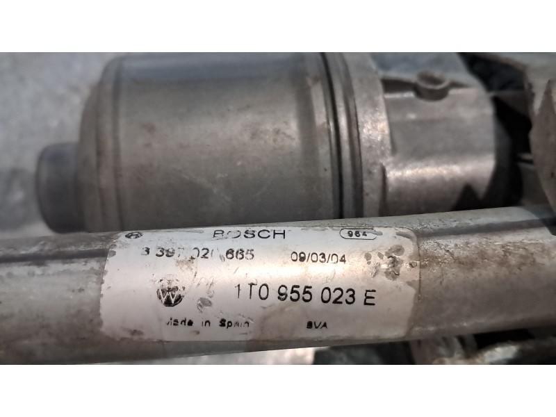 Recambio de motor limpia delantero para volkswagen touran (1t1) 1.6 16v fsi referencia OEM IAM IZQUIERDO  