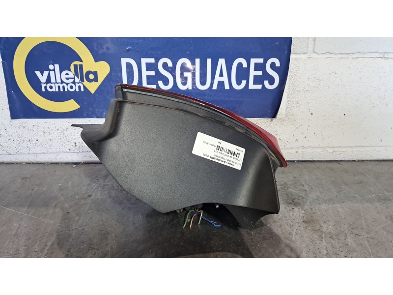 Recambio de piloto trasero izquierdo para citroen c4 cactus feel referencia OEM IAM   