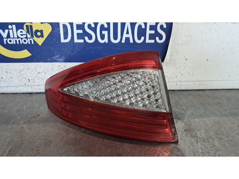 Recambio de piloto trasero izquierdo para ford mondeo ber. (ca2) ambiente referencia OEM IAM   