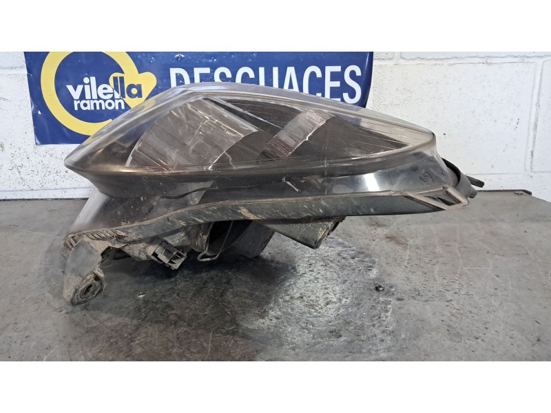 Recambio de faro izquierdo para opel astra h berlina cosmo referencia OEM IAM   