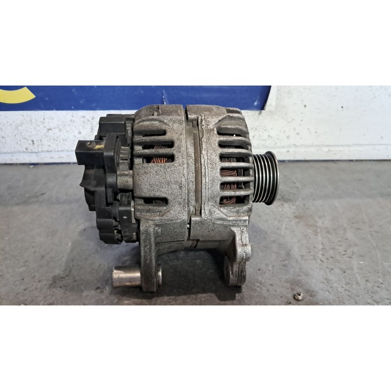Recambio de alternador para volkswagen touran (1t1) 1.6 16v fsi referencia OEM IAM 03C903021D 0124325128 14V 110A