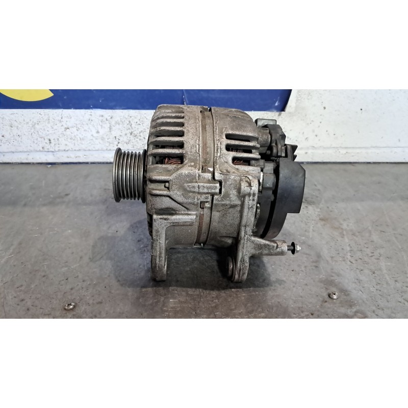 Recambio de alternador para volkswagen touran (1t1) 1.6 16v fsi referencia OEM IAM 03C903021D 0124325128 14V 110A