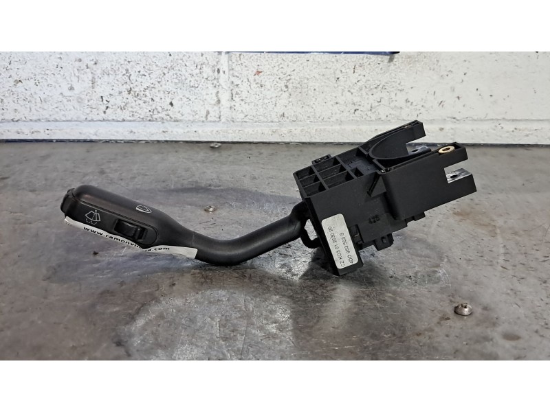 Recambio de mando limpia para audi a4 1.8 t referencia OEM IAM 4D0953503B  