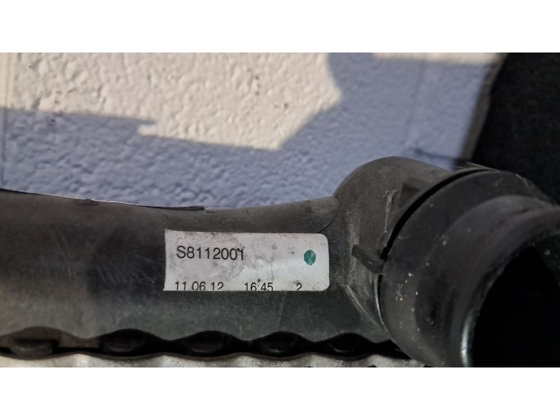 Recambio de radiador agua para opel insignia 2.0 cdti 130 sport referencia OEM IAM S8112001  