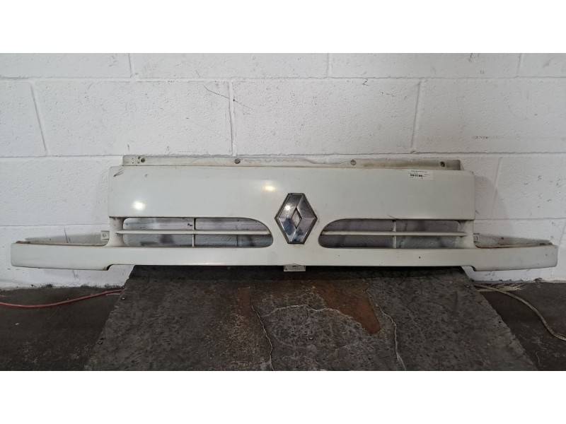Recambio de rejilla delantera para renault master   desde 98  | ... master   desde 98  | ... referencia OEM IAM   
