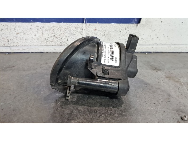 Recambio de faro antiniebla izquierdo para audi a3 (8p) 2.0 tdi ambiente referencia OEM IAM   