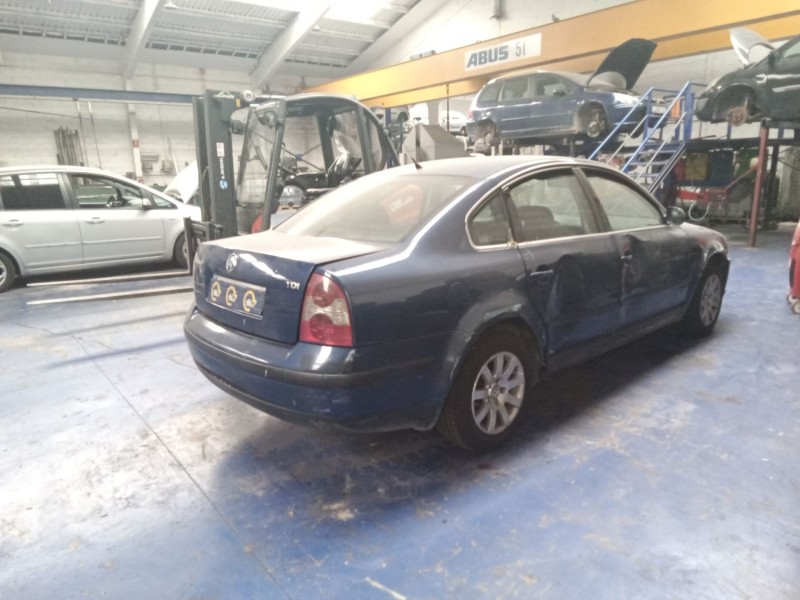 volkswagen passat berlina (3b3) del año 2000