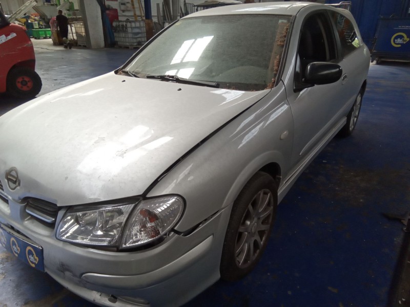 nissan almera (n16/e) del año 2000