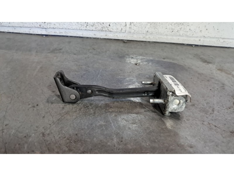 Recambio de tope puerta para ford focus berlina (cap) ambiente (d) | 04.06 - ... ambiente (d) | 04.06 - ... referencia OEM IAM  