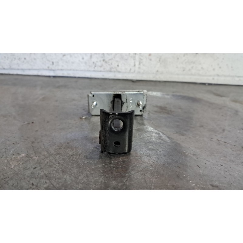 Recambio de tope puerta para ford focus berlina (cap) ambiente (d) | 04.06 - ... ambiente (d) | 04.06 - ... referencia OEM IAM  