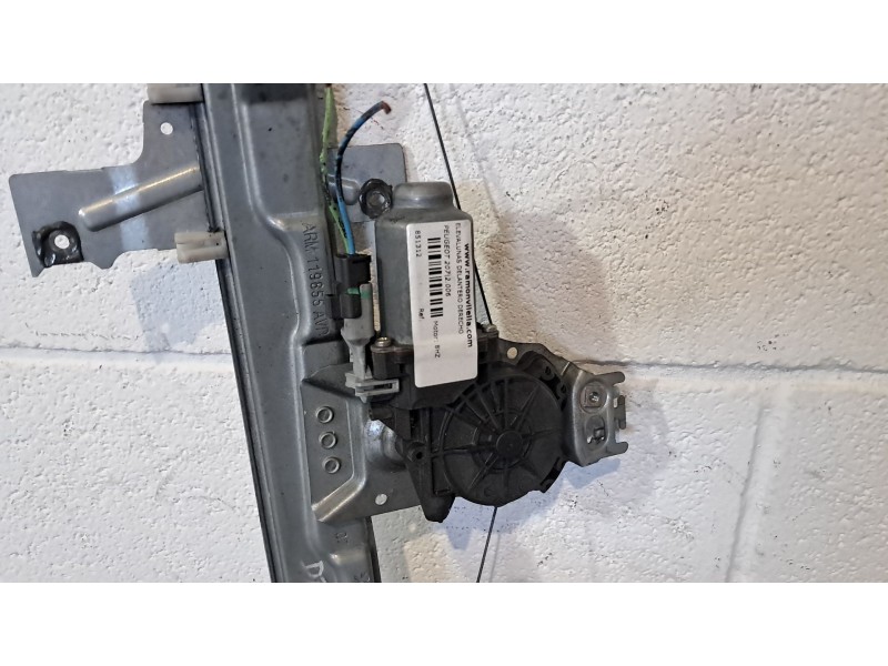 Recambio de elevalunas delantero derecho para peugeot 207 1.4 hdi referencia OEM IAM   