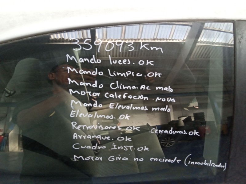 seat ibiza (6l1) del año 2002