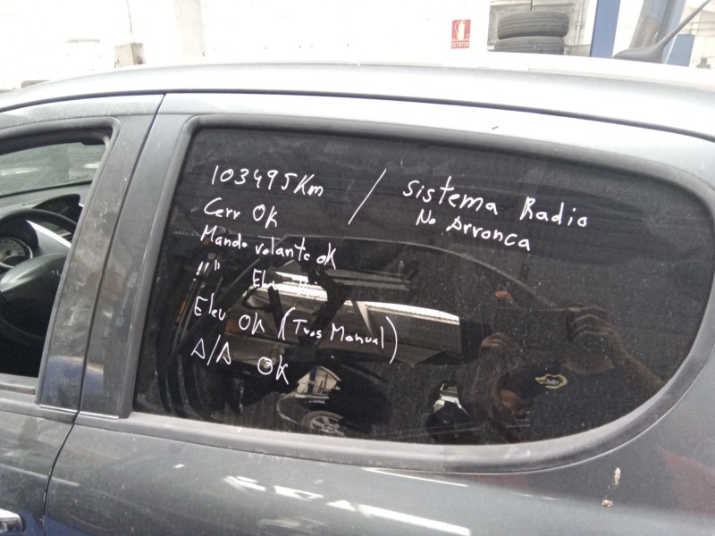 peugeot 207 del año 2010