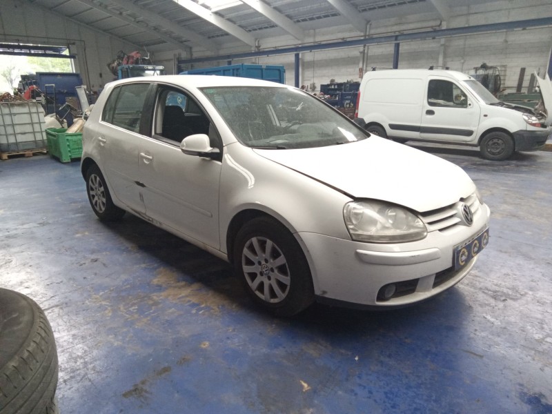 volkswagen golf v berlina (1k1) del año 2006