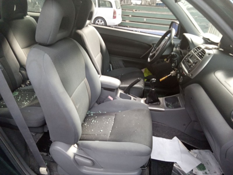 toyota rav 4 (a2) del año 2003